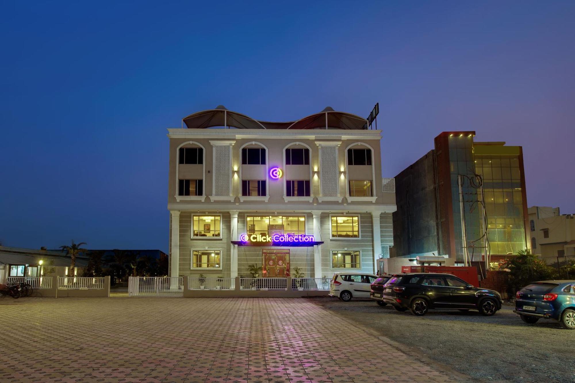 Click Collection Grand Gateway Варанаси Экстерьер фото